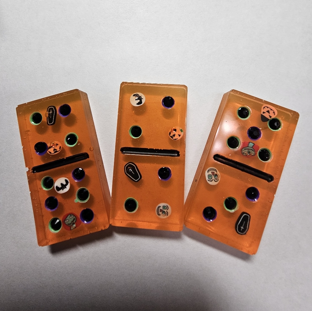 DOMINOES HALLOWEEN